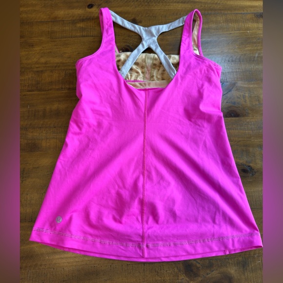 Lululemon | Pow Pink Metallic Silver Optimal Tank nwot - Picture 4 of 7